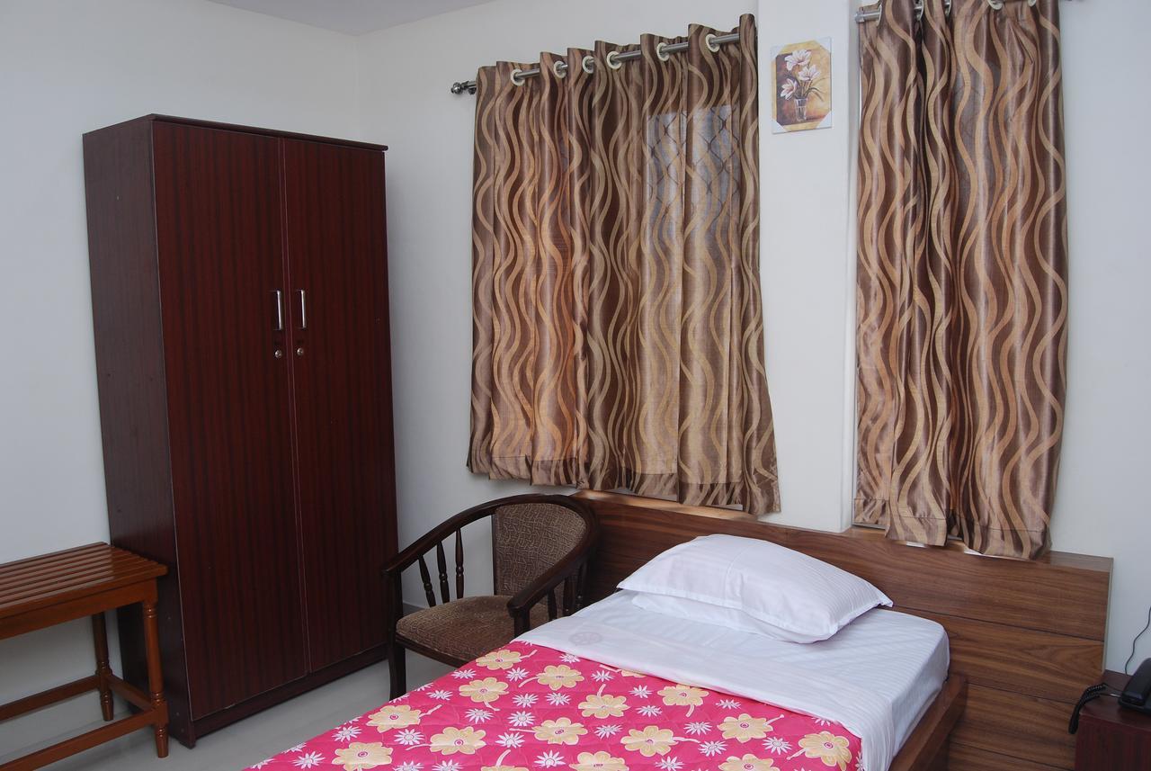 Hotel Chakraa Residency Ramanathapuram Exteriér fotografie